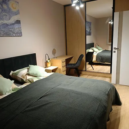 Modernova Park Apartment *