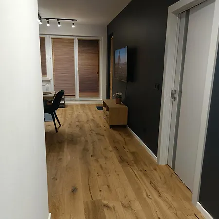 Modernova Park Apartment