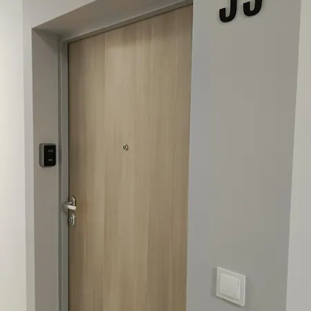 Modernova Park Apartment Walendow